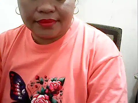Snapshot of cutechubby chatting on 4, 4, 2026 cutechubby online show from 4, 4, 2026