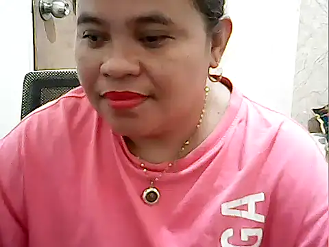 Snapshot of cutechubby chatting on 6, 4, 2026 cutechubby online show from 6, 4, 2026