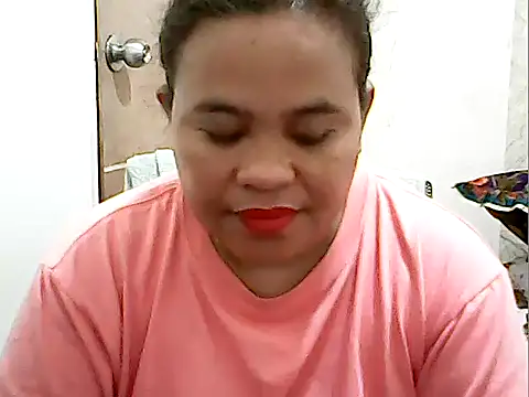 Snapshot of cutechubby chatting on 21, 4, 2026 cutechubby online show from 21, 4, 2026