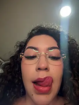 VictoriaaRose online show from 3, 7, 2026