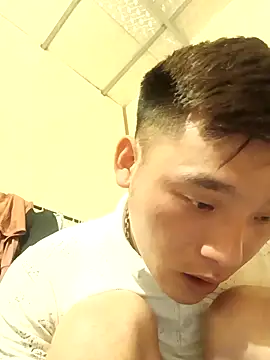 Snapshot of sanu551 chatting on 8, 3, 2026 sanu551 online show from 8, 3, 2026