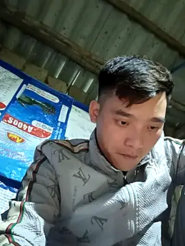 Snapshot of sanu551 chatting on 23, 3, 2026 sanu551 online show from 23, 3, 2026