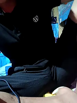 Snapshot of sanu551 chatting on 4, 4, 2026 sanu551 online show from 4, 4, 2026