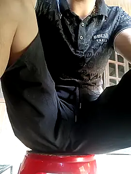 Snapshot of sanu551 chatting on 6, 4, 2026 sanu551 online show from 6, 4, 2026