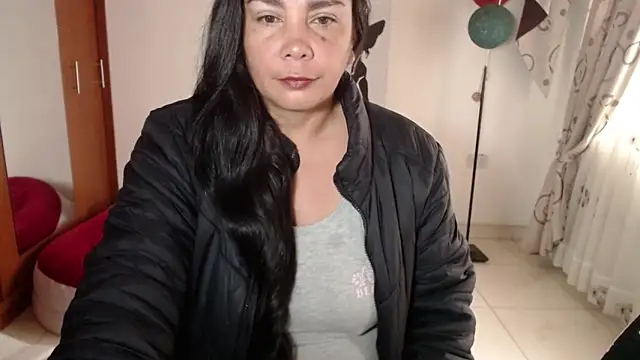 vivian-milf online show from 6, 1, 2026