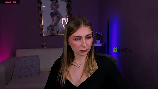 Snapshot of mary_meow_hot chatting on 7, 1, 2026 mary meow hot online show from 7, 1, 2026