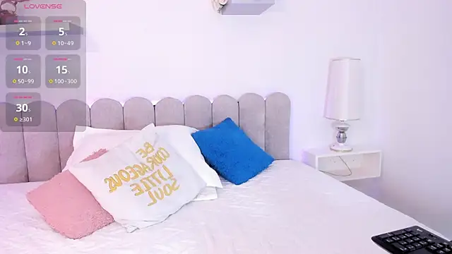 gabyfoster  online show from 29, 11, 2025