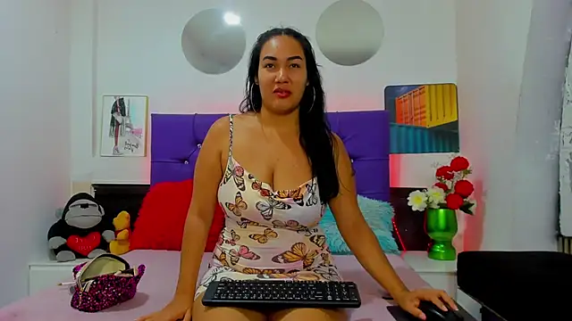 AzumiWalker online show from 11, 2, 2026