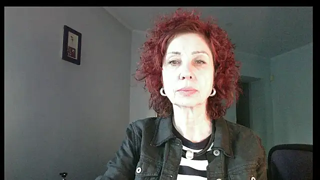 Kelly Flurr online show from 6, 5, 2026