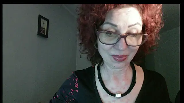 Kelly Flurr online show from 11, 5, 2026