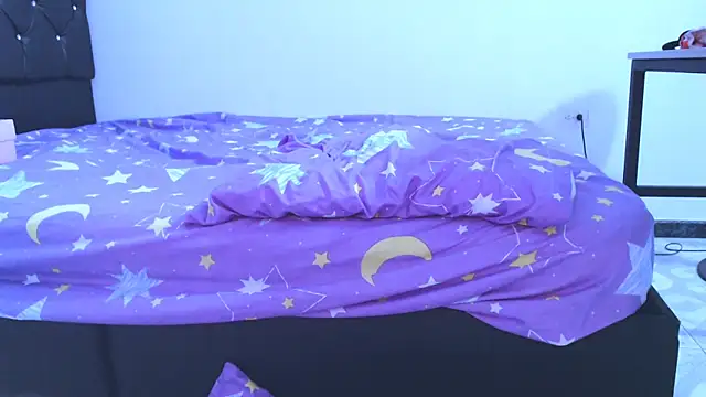 NoaLeon21 online show from 14, 1, 2026