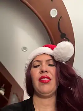 IsaSantoDomingo online show from 22, 12, 2025