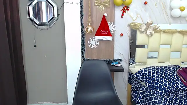 kim curlyy online show from 5, 12, 2025