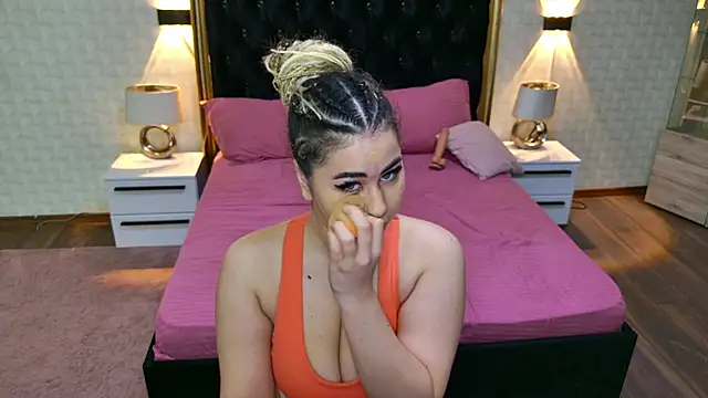 MegaBoobsDeee online show from 4, 12, 2025