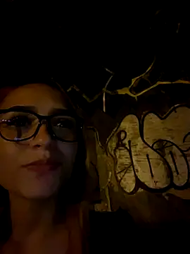 Snapshot of dania_val chatting on 26, 11, 2025 dania val online show from 26, 11, 2025