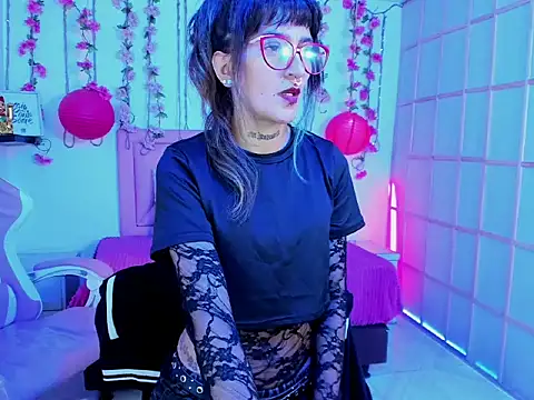 Snapshot of Dark_Dominika chatting on 10, 2, 2026 Dark Dominika online show from 10, 2, 2026