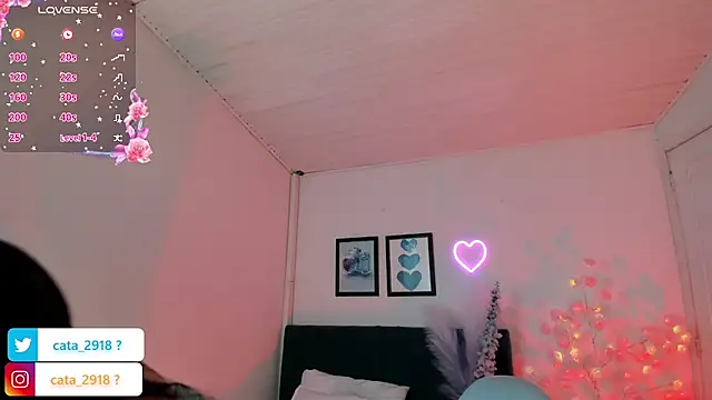 Snapshot of megan_rosse11 chatting on 1, 12, 2025 megan rosse11 online show from 1, 12, 2025