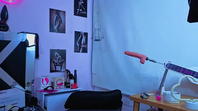 karla slut dirty online show from 10, 1, 2026