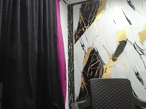 Snapshot of simonm667 chatting on 5, 3, 2026 simonm667 online show from 5, 3, 2026