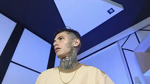 Snapshot of Paulo_527 chatting on 25, 3, 2026 Paulo 527 online show from 25, 3, 2026