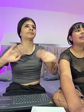 Snapshot of ZafiraNavarro chatting on 26, 4, 2026 ZafiraNavarro online show from 26, 4, 2026