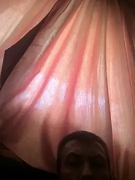 Snapshot of w1cked_couple chatting on 10, 4, 2026 w1cked couple online show from 10, 4, 2026