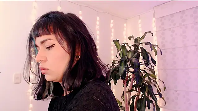 Snapshot of justmartina_ chatting on 10, 3, 2026 justmartina online show from 10, 3, 2026