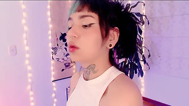 Snapshot of justmartina_ chatting on 18, 3, 2026 justmartina online show from 18, 3, 2026