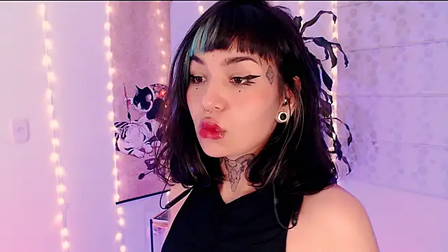 Snapshot of justmartina_ chatting on 19, 3, 2026 justmartina online show from 19, 3, 2026