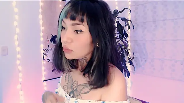 Snapshot of justmartina_ chatting on 26, 3, 2026 justmartina online show from 26, 3, 2026