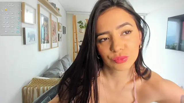 Snapshot of anny_beiker chatting on 28, 4, 2026 anny beiker online show from 28, 4, 2026