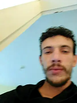 Snapshot of Surf_boy8 chatting on 2, 12, 2025 Surf boy8 online show from 2, 12, 2025