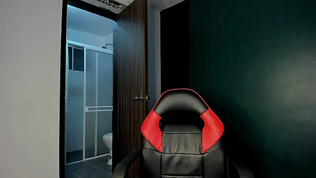 Snapshot of Harrishairy chatting on 1, 4, 2026 Harrishairy online show from 1, 4, 2026