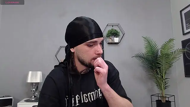 Snapshot of KaneHunter chatting on 18, 4, 2026 KaneHunter online show from 18, 4, 2026