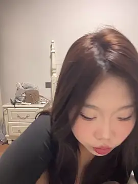 Xiaojie-520521 online show from 20, 12, 2025