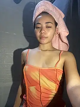 lilly delaney online show from 28, 11, 2025