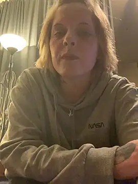 Tiffy90 online show from 16, 12, 2025