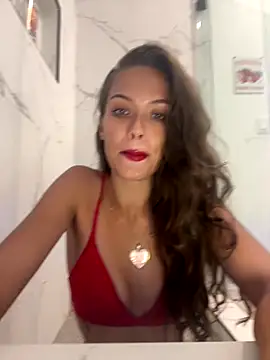 Snapshot of LilyGoldd chatting on 16, 12, 2025 LilyGoldd online show from 16, 12, 2025