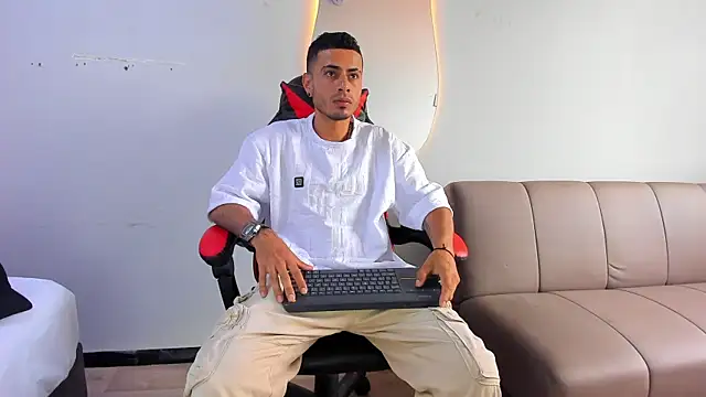 MatthewCullen online show from 17, 12, 2025