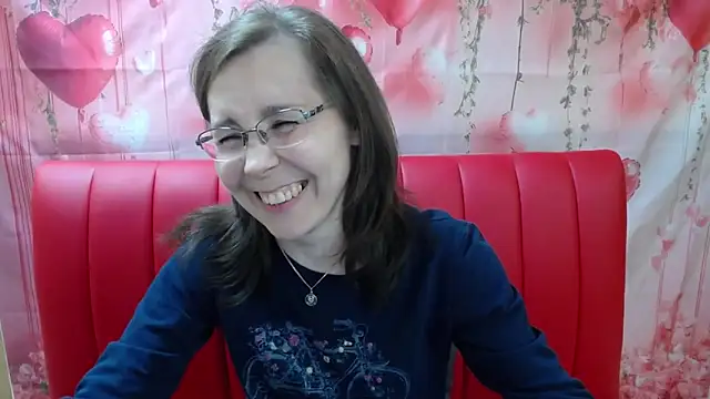 Snapshot of DaisyEdit chatting on 16, 4, 2026 DaisyEdit online show from 16, 4, 2026