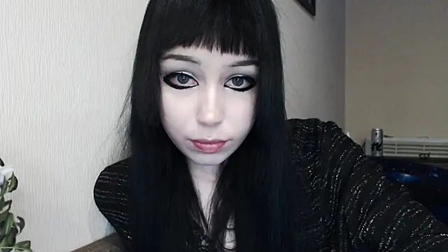 Snapshot of Lucyy666 chatting on 15, 12, 2025 Lucyy666 online show from 15, 12, 2025