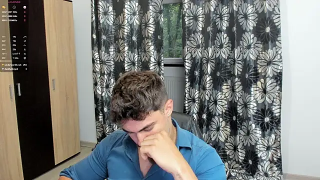 Snapshot of greekgod199 chatting on 23, 5, 2026 greekgod199 online show from 23, 5, 2026