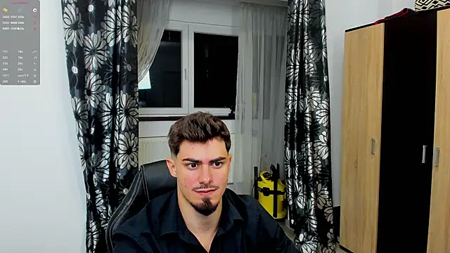 Snapshot of greekgod199 chatting on 28, 5, 2026 greekgod199 online show from 28, 5, 2026