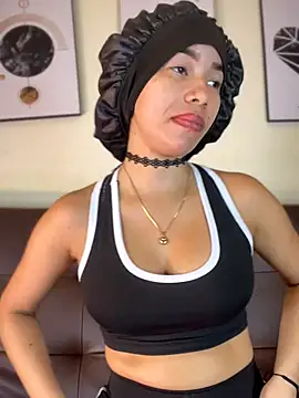 Snapshot of ZoeyFierce chatting on 26, 2, 2026 ZoeyFierce online show from 26, 2, 2026