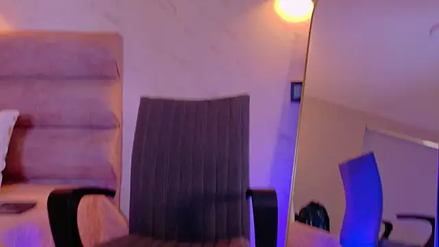 Snapshot of Mia_Cullen chatting on 12, 2, 2026 Mia Cullen online show from 12, 2, 2026