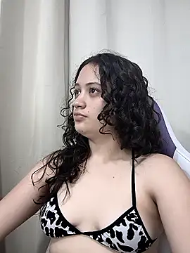 Snapshot of Alana_444 chatting on 1, 4, 2026 Alana 444 online show from 1, 4, 2026