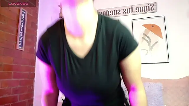 Snapshot of yeimi_eclipse chatting on 28, 11, 2025 yeimi eclipse online show from 28, 11, 2025