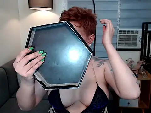 Snapshot of StarletSeductress chatting on 1, 5, 2026 StarletSeductress online show from 1, 5, 2026