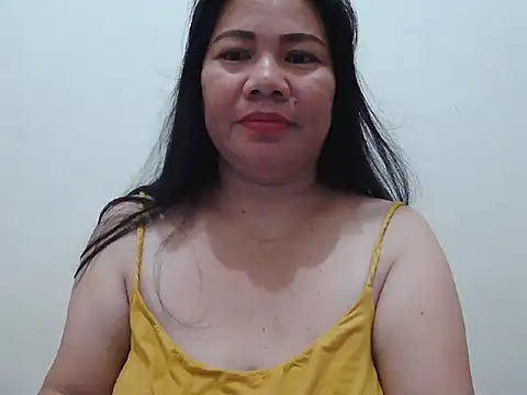 Snapshot of hottiemama69 chatting on 29, 11, 2025 hottiemama69 online show from 29, 11, 2025
