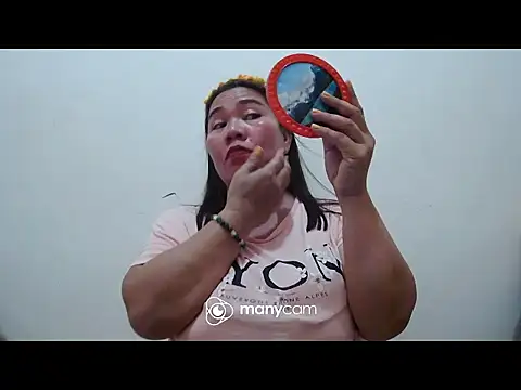 Snapshot of hottiemama69 chatting on 11, 3, 2026 hottiemama69 online show from 11, 3, 2026